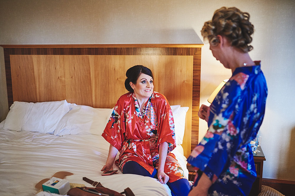 Relaxed documentary wedding photography
