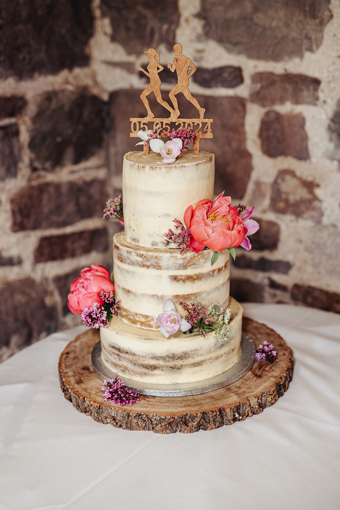 Natural Wedding Photography at The Ashes Barns