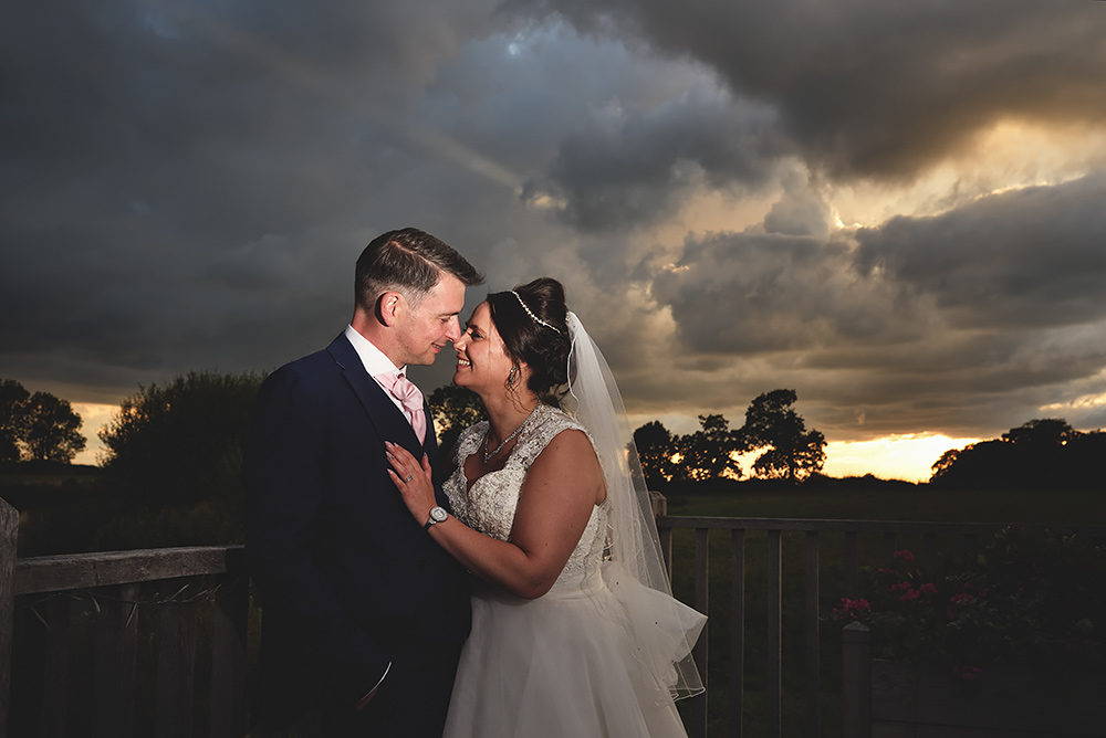 Sandhole Oak barn Wedding Photographer